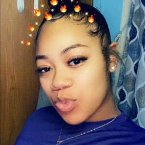 Meet your Posher, Leece